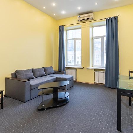 Kievacccommodation Near Gulliver 24H Self Check-In Εξωτερικό φωτογραφία
